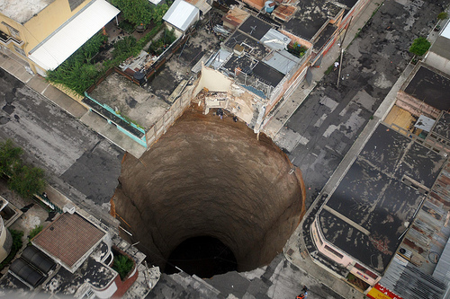 a giant sinkhole opened up in Guatamala City